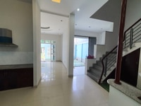 Cho thuê nhà to 400m sàn, hẽm oto 8m, đường 35, Nguyễn Tuyển, Quận 2