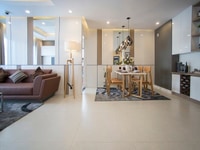 Bán gấp căn hộ New City Thủ Thiêm 2PN, full nội thất, giá thương lượng