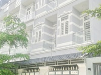 Bán gấp nhà đẹp 2 lầu khu Omely kho C Huyện Nhà Bè Bán gấp nhà đẹp 2 lầu khu Omely kho C Huyện Nhà Bè
