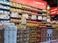 Tuyển nhân viên bán hàng tại cửa hàng