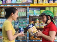 Cần Tuyển 03 Nhân Viên Bán Hàng Tại Cửa Hàng Mới Khai Trương Cần Tuyển 03 Nhân Viên Bán Hàng Tại Cửa Hàng Mới Khai Trương