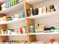 Gấp gấp gấp Cửa hàng cần tuyển thêm tạp vụ,bán hàng đây Gấp gấp gấp Cửa hàng cần tuyển thêm tạp vụ,bán hàng đây