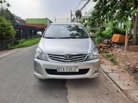 Toyota Innova G 2011 . Toyota Innova G 2011 .