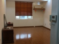 Chính chủ bán gấp căn hộ 70m2 -1.8 tỷ CC 43 Phạm Văn Đồng Chính chủ bán gấp căn hộ 70m2 -1.8 tỷ CC 43 Phạm Văn Đồng