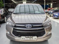 Innova E 2.0 Số sàn 2018 Nâu đồng Innova E 2.0 Số sàn 2018 Nâu đồng