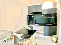 Căn hộ dịch vụ Trung Tâm Q Bình Thạnh Căn hộ dịch vụ Trung Tâm Q Bình Thạnh