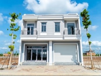 Bán gấp 2 lô đất mặt tiền trung tâm thành phố Đồng Xoài Bán gấp 2 lô đất mặt tiền trung tâm thành phố Đồng Xoài