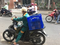 Cần tuyển 3 nhân viên giao hàng khu vực TP.HCM Cần tuyển 3 nhân viên giao hàng khu vực TP.HCM