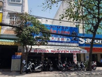 Bán nhà MTKD Huỳnh Văn Chính Q.Tân Phú 8.4x28m nở hậu 10m nhà 1 lầu Bán nhà MTKD Huỳnh Văn Chính Q.Tân Phú 8.4x28m nở hậu 10m nhà 1 lầu