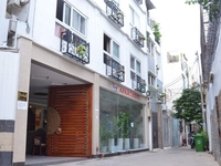 Chính chủ cho thuê căn hộ 40m2 full nội thất cao cấp ngay trung tâm Q1 Chính chủ cho thuê căn hộ 40m2 full nội thất cao cấp ngay trung tâm Q1