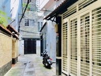 Nhà mặt tiền đường số 45 p6 q4 Ngang 3.5m dài 15m, 1 trệt 3 lầu, Nhà mặt tiền đường số 45 p6 q4 Ngang 3.5m dài 15m, 1 trệt 3 lầu,