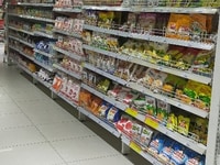 Cửa hàng tạp hóa cần tuyển 2 nhân viên nam nữ bán hàng đi làm ngay Cửa hàng tạp hóa cần tuyển 2 nhân viên nam nữ bán hàng đi làm ngay