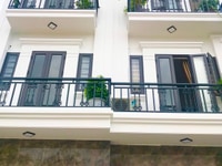 Bán 5 căn nhà cực đẹp giá hợp lý Bán 5 căn nhà cực đẹp giá hợp lý