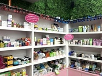 Cần tuyển gấp nhân viên làm việc tại shop mỹ phẩm Cần tuyển gấp nhân viên làm việc tại shop mỹ phẩm