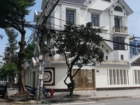 Nhà hẻm xe hơi Nguyễn Văn Luông Quận 6: 4.4*24m, giá sập sàn: 6.5 tỷ Nhà hẻm xe hơi Nguyễn Văn Luông Quận 6: 4.4*24m, giá sập sàn: 6.5 tỷ