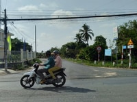 Cần tiền bán gấp, Mặt tiền đường nhựa 12 mét, ra Châu Thị Kim. Cần tiền bán gấp, Mặt tiền đường nhựa 12 mét, ra Châu Thị Kim.