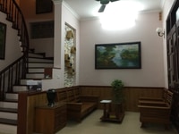 Cho hộ GĐ thuê nhà trong ngõ 150 phố Hoa Bằng, 70m2, 5 tầng, 12 triệu Cho hộ GĐ thuê nhà trong ngõ 150 phố Hoa Bằng, 70m2, 5 tầng, 12 triệu
