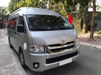 Bán Toyota Hiace 2019, số sàn, màu xám bạc Bán Toyota Hiace 2019, số sàn, màu xám bạc