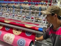 Tuyển 5 thợ may tại xưởng và 5 NAM LĐPT làm việc tại VĨNH LỘC A