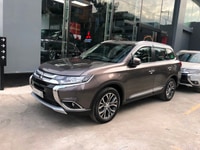 Cho thuê xe 7 chỗ OUTLANDER 2020 Cho thuê xe 7 chỗ OUTLANDER 2020