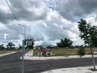 Bán mấy lo đất đẹp nhất dự án nằm ngây mặt tiền của dự án Bán mấy lo đất đẹp nhất dự án nằm ngây mặt tiền của dự án