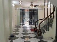 Một căn nhà cổ nhuế giá rẻ không thể bỏ qua Một căn nhà cổ nhuế giá rẻ không thể bỏ qua