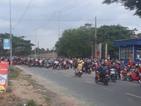 Tôi lớn tuổi cần bán lô góc 2 MT 704m2, ngay chợ, liền kề nhà máy Tôi lớn tuổi cần bán lô góc 2 MT 704m2, ngay chợ, liền kề nhà máy