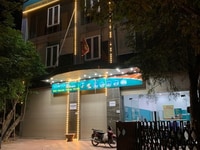 Cho thuê nhà Phạm Văn Đồng mặt tiền cực rộng Cho thuê nhà Phạm Văn Đồng mặt tiền cực rộng
