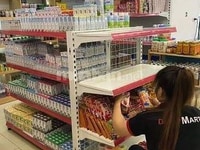 Cần tuyển nam, nữ nhân viên bán hàng theo ca, hoặc cả ngày tại quầy Cần tuyển nam, nữ nhân viên bán hàng theo ca, hoặc cả ngày tại quầy