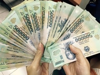 Tuyển gấp nhân viên thu ngân bán hàng nam/nữ trên 19t Tuyển gấp nhân viên thu ngân bán hàng nam/nữ trên 19t