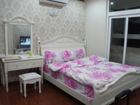 Cho Thuê căn hộ 120m2 đủ đồ, chính chủ, căn hộ mới đẹp