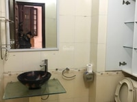 Cho thuê nhà 30m2x5 tầng ngõ 196 Hoàng Sâm ôtô cách 15m. 10,5 triệu Cho thuê nhà 30m2x5 tầng ngõ 196 Hoàng Sâm ôtô cách 15m. 10,5 triệu