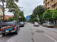 Bán đất ngay Quận Ủy Hoàng Mai, 190m2, mặt 9m, vỉa 5m Bán đất ngay Quận Ủy Hoàng Mai, 190m2, mặt 9m, vỉa 5m