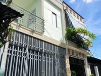 Bán nhà hẻm 102 đường 3 tháng 2 , trệt lửng , dt: 4,5x15 Bán nhà hẻm 102 đường 3 tháng 2 , trệt lửng , dt: 4,5x15