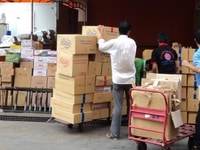 Cần Tuyển Gấp 3 Lao Động Phổ Thông Phụ Kho Hàng Cần Tuyển Gấp 3 Lao Động Phổ Thông Phụ Kho Hàng