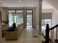 Cho thuê biệt thự 4 tầng KĐT Việt Hưng, Long Biên. 23 triệu/ tháng Cho thuê biệt thự 4 tầng KĐT Việt Hưng, Long Biên. 23 triệu/ tháng