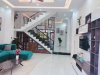 Cần tiền bán gấp nhà 3 lầu , shr , mỹ hạnh nam , giá siêu tốt Cần tiền bán gấp nhà 3 lầu , shr , mỹ hạnh nam , giá siêu tốt