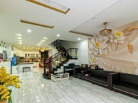 Biệt thự hẻm xe tăng KHU VIP Hoàng Hoa Thám,140m2,3L,chỉ 98tr/m2 (TL) Biệt thự hẻm xe tăng KHU VIP Hoàng Hoa Thám,140m2,3L,chỉ 98tr/m2 (TL)