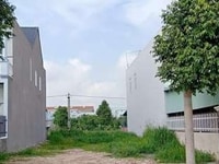 Bán đất chính chủ 200m2/450tr nằm ngay mt QL13 ,SHR sang tên ngay Bán đất chính chủ 200m2/450tr nằm ngay mt QL13 ,SHR sang tên ngay