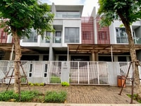 Bán nhà Phố Đông Villa Quận 2, 6x20m, 2 lầu, sổ hồng, giá 8 tỷ Bán nhà Phố Đông Villa Quận 2, 6x20m, 2 lầu, sổ hồng, giá 8 tỷ