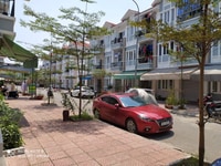 Bán căn tầng 3, 45m2, 2PN, gần nhà xe, view đẹp Bán căn tầng 3, 45m2, 2PN, gần nhà xe, view đẹp