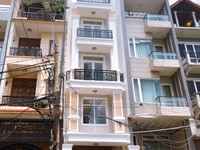Nhu cầu đi Mỹ định cư cần bán nhà ngay VinCom Nguyễn Xí, 80m2