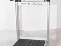 Thanh lý máy tập fitness phòng gym cho cả nam nữ Thanh lý máy tập fitness phòng gym cho cả nam nữ