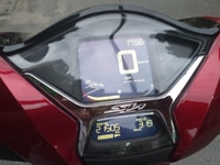 Bán xe SH VN 125i, mẫu 2020, màu đỏ, xe nhà đi 2100km Bán xe SH VN 125i, mẫu 2020, màu đỏ, xe nhà đi 2100km