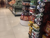 Do cửa hàng mới khai trương cửa hàng cần tuyển tạp vụ lau chùi Do cửa hàng mới khai trương cửa hàng cần tuyển tạp vụ lau chùi