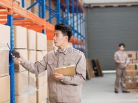 Tuyển gấp 10 lao động phổ thông Tuyển gấp 10 lao động phổ thông