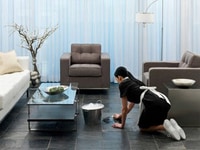 Cần tìm 1 người giúp việc nhà 1 giữ em bé 1 chăm người già Cần tìm 1 người giúp việc nhà 1 giữ em bé 1 chăm người già