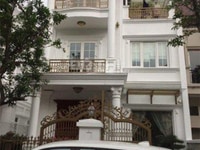 Cần cho thuê biệt thự BT Việt hưng DT 200m full nội thất giá 35 triệu/ Cần cho thuê biệt thự BT Việt hưng DT 200m full nội thất giá 35 triệu/