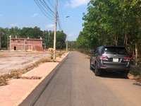 Tôi cần bán lô đất nằm ngay khu công nghiệp lớn phù hợp xây trọ Tôi cần bán lô đất nằm ngay khu công nghiệp lớn phù hợp xây trọ