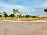 184m2- Mặt tiền đường 25m- Đối diện Đảo Nổi đẹp nhất Đồng Hới 184m2- Mặt tiền đường 25m- Đối diện Đảo Nổi đẹp nhất Đồng Hới